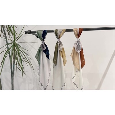 Khăn quàng satin lụa tùy chỉnh